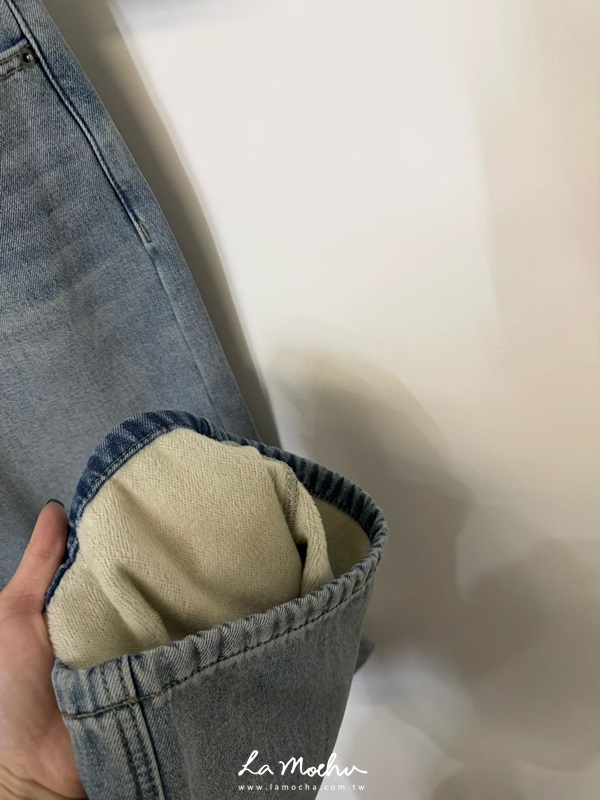 內磨毛直筒牛仔褲(附麂皮腰帶)(闆娘.花花清單)